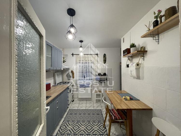 Apartament 2 camere, proaspat renovat, zona Micalaca - 2