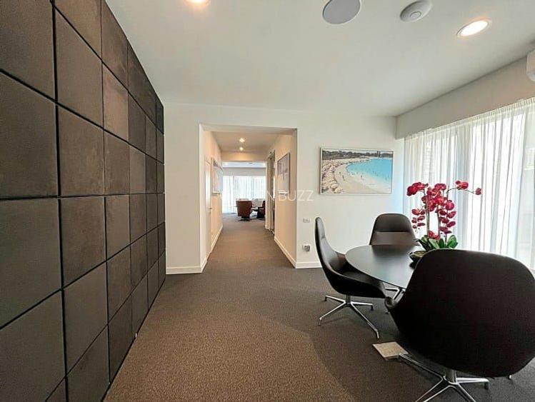 Clădire birouri boutique | P+4 | 550 mp | 100% închiriată | - 20