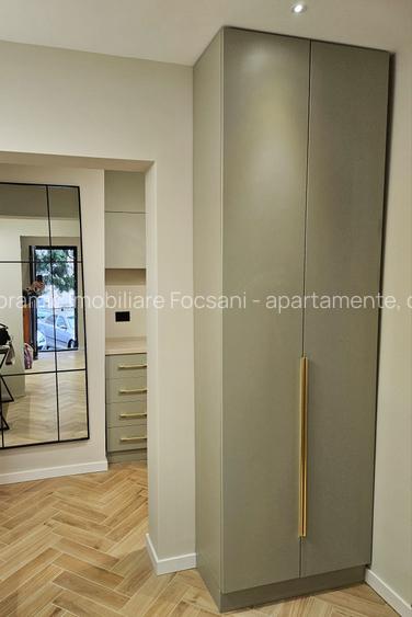 Garsoniera   (spatiu comercial) de inchiriat ultracentral Focsani - 8