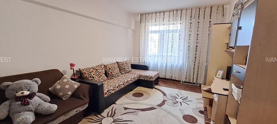 Stefan cel Mare, garsoniera cu centrala, boxa, bloc reabilitat, metrou - 5