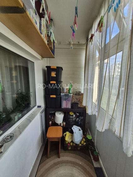 Ap decomandat 4 camere , 2 bai si 2 balcoane-zona Colentina bloc 1986 - 24