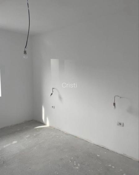 De v&acirc;nzare 1/2 duplex Sacalaz - 3