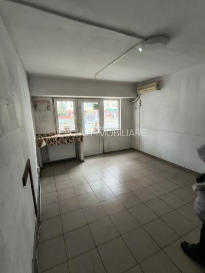 Icil-spatiu comercial 4 camere - 11