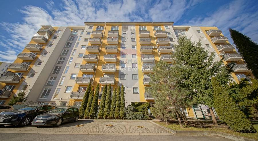 De închiriat apartament 2 camere – Str. Egretei nr. 6 - 14