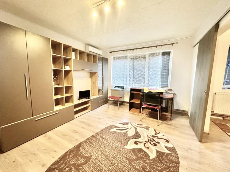 Apartament cu 2 camere mobilat - pozitie excelenta - zona Sagului - 2