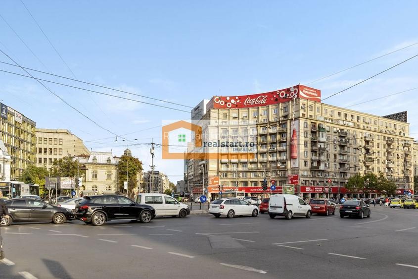 Pta Romana, Vedere spectaculoasa, Renovat total, inclusiv instalatii - 9