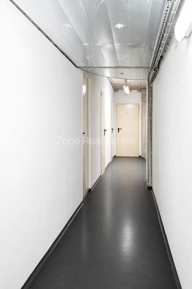 Apartament cu terasa cat o gradina,trei  boxe si doua locuri de parcare subteran - 41