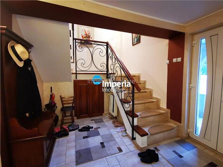 Vila spatioasa in Bucium, langa Plopii fara Sot - 9