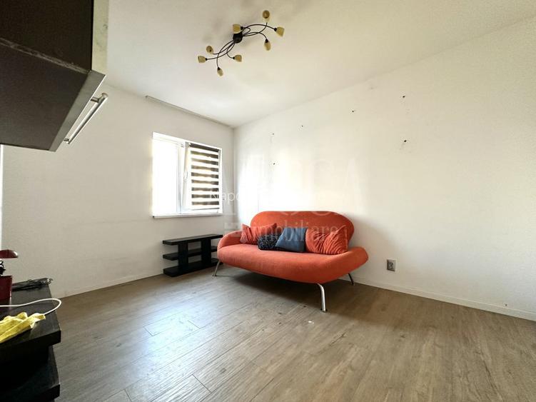 Apartament 4 camere de vanzare in Floresti - 4