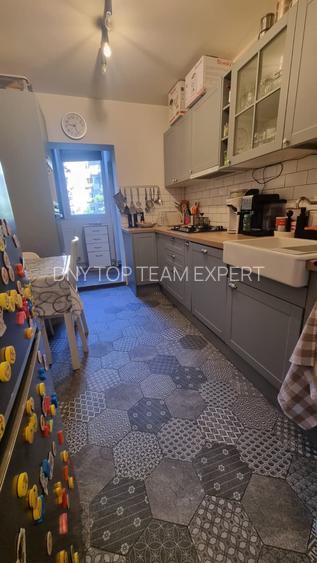 Apartament 4 camere, centrală proprie, parcare, 5 min metrou Apărătorii Patriei - 14