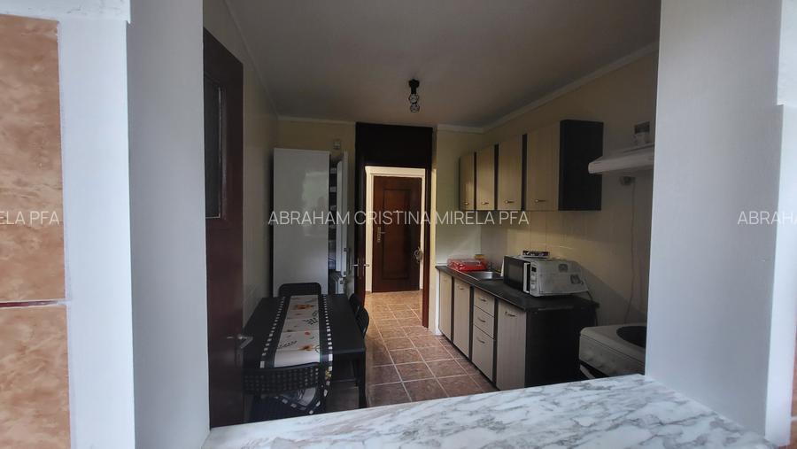 Inchiriere apartament 2 camere, decomandat, Aparatorii  Patriei - 10