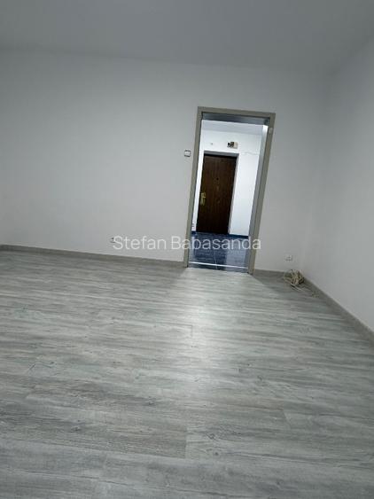 Garsonieră de închiriat – ideală pentru locuit sau activități comerciale - 5