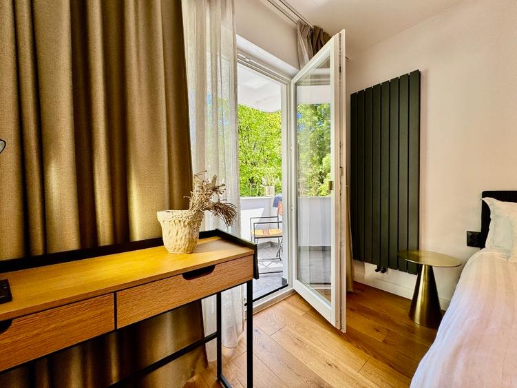 Apartament 2 dormitoare Cornisa UMF etaj 1 - 4