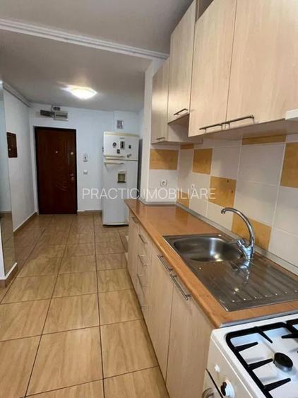 Apartament cu 3 camere in Centru - 5