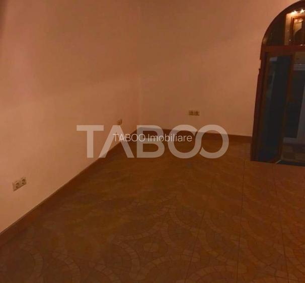 Spatiu de birouri decomandat 4 incaperi generoase zona Terezian Sibiu - 11