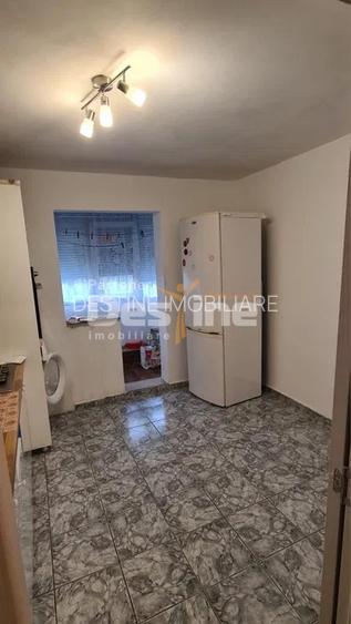 Branova-Dumbrava Noua | 2 cam | et 6 | 52mp | bloc reabilitat | 85.000 euro - 5