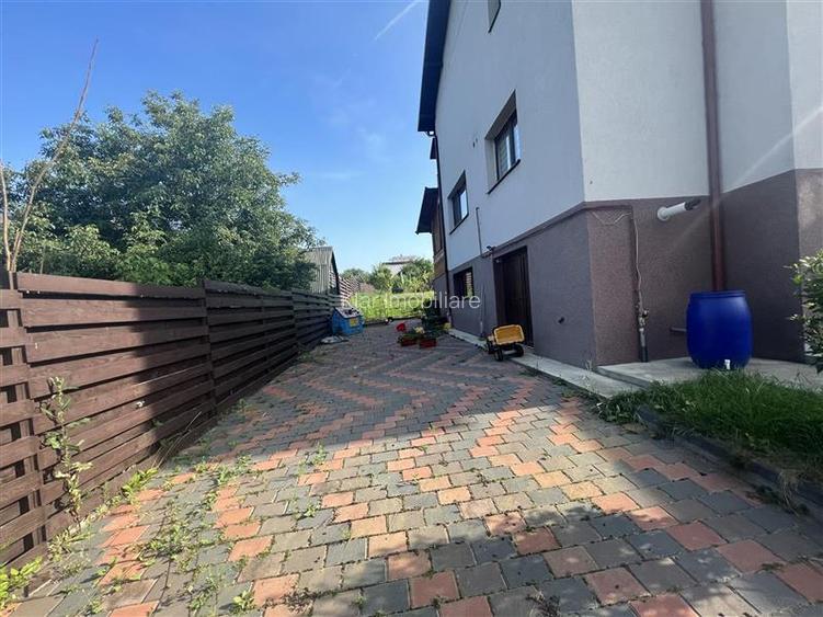 Casa D+P+E zona frumoasa Feleacu cu 1000 mp teren Comision 0% - 2