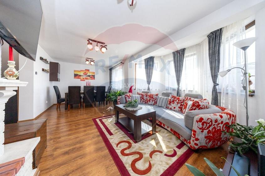 Casă de vânzare P+M - 12