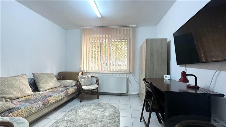 Studio Foarte Spatios de 36 mp, Situat Ultracentral, Zona Tomis 3 - 3
