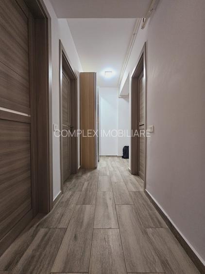 1 Decembrie 1918 | etajul 1 din 3 in bl. boutique | centrala proprie | totul nou - 14