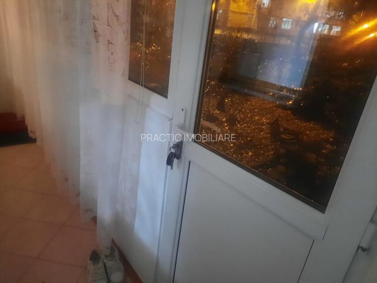 Apartament cu 2 camere in zona Micro 13B - 9