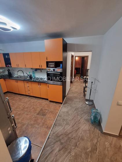 KM 4-  apartament 3 camere decomandat finisat modern - 8