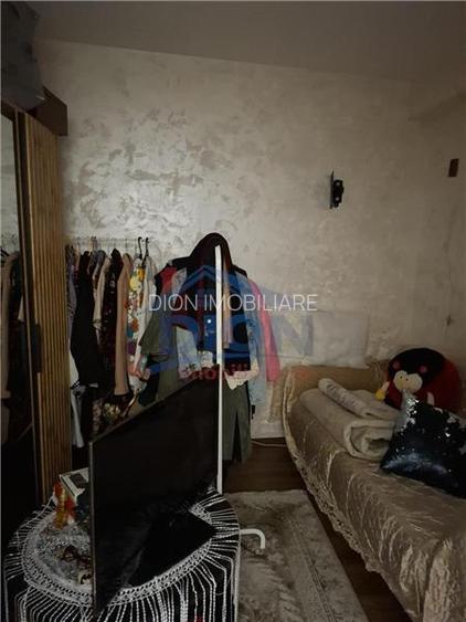Casa Voluntari  - zona  Ardealului - Politie - 17