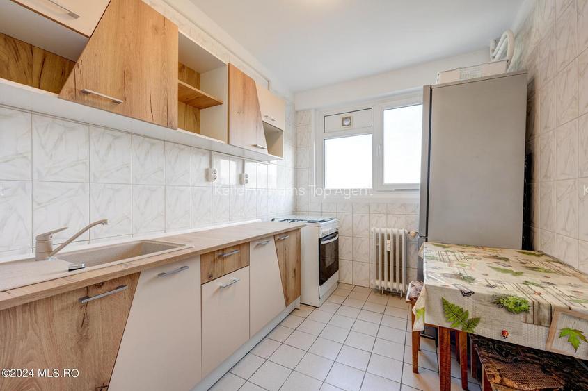 Apartament 2 camere, de inchiriat la doar 240m de statia de metrou 1 Decembrie 1 - 9