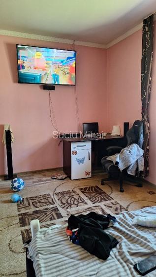 Vand casa  comuna iratosu  judet arad situat la 17km de arad  - 7