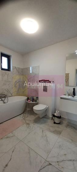 Săbăreni, casă P+1+pod, 5 camere, 130 mp utili, curte 470 mp - 12