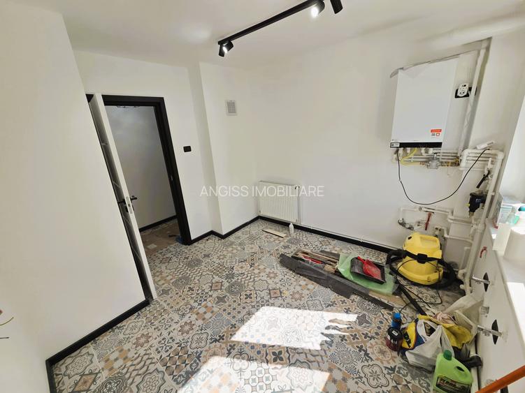 Apartament 3 camere str UNIRII - 3