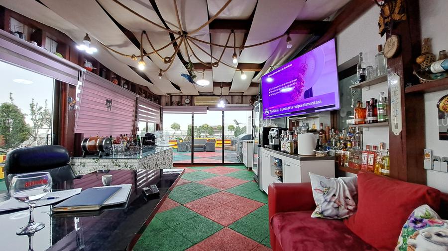 PENTHOUSE LUX - LOCATIE EXCELENTA -VIEW SUPERB - TERASA AMENAJATA 300 MP - 60