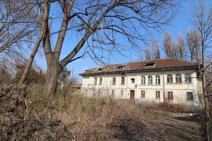 Cladire istorica- Ideal Investitie 700 mp + 3200 mp teren, Tatarasi - Spital Pas - 4