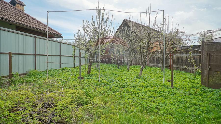 Casă / Vilă cu 4 camere de vânzare - 13