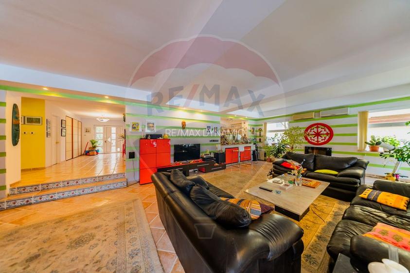 Vilă cu 4 camere de vânzare 921 mp zona Subcetate,Arad - 18