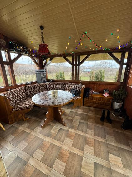 Vanzare 2 case si anexe, Urlati - 10