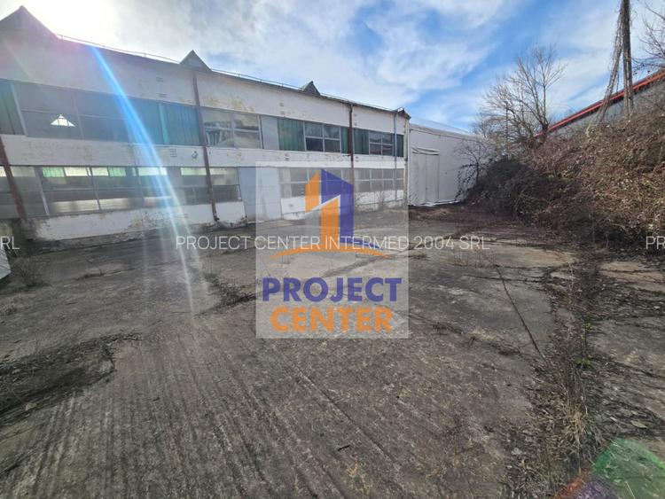 Hala industriala in suprafata de 750 mp + teren in suprafata de 3000 mp - 7
