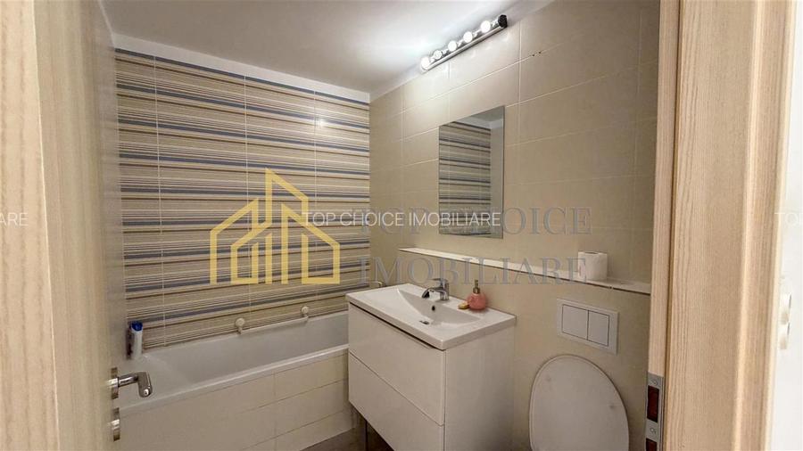 4 CAMERE DOROBANTI POLONA - BLOC 1981 - ETAJ 4 - VEDERE LINISTITA PE INTERIOR - 27