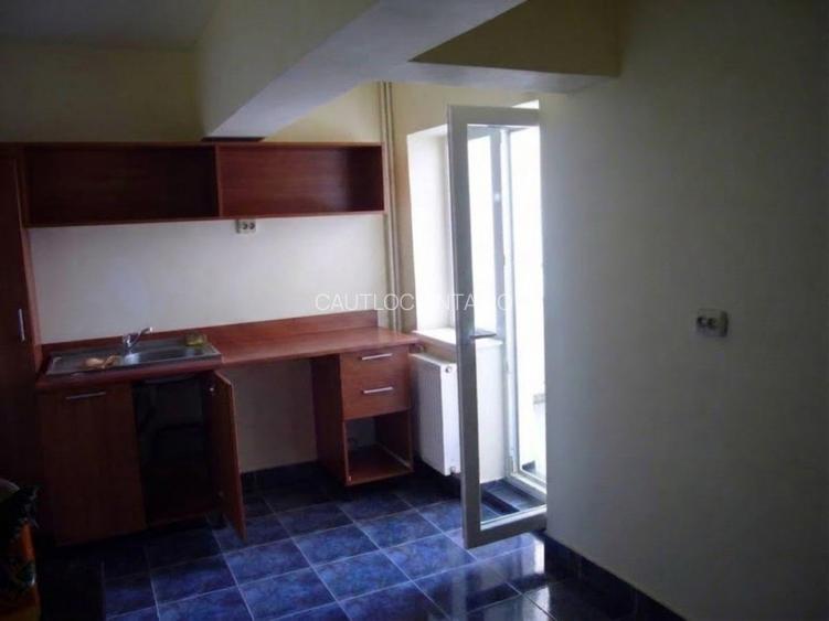 Unirii/ 5 camere/ birouri/ renovat - 4