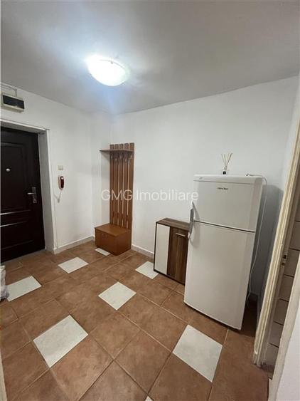 Garsoniera zona TEI - 3