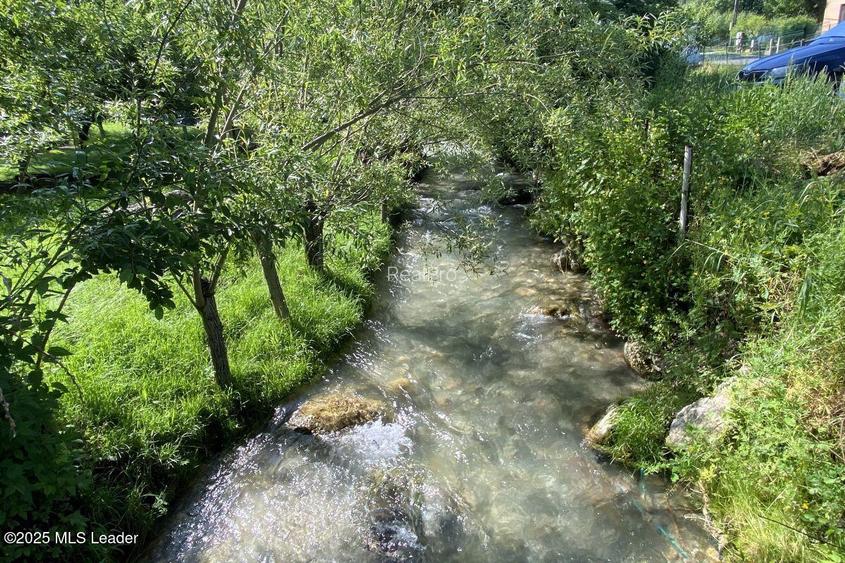 Bran - Casa pe strada Valea Portii. 223 mp, 4 dormitoare! - 4