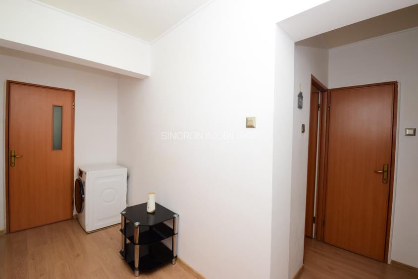 Bloc H din cărămidă, chiar la metrou Nicolae Grigorescu, boxă, decomandat, 2 băi - 14