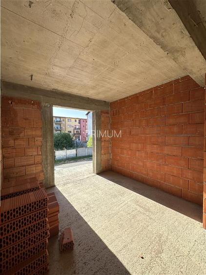 GIROC IQ - Casa individuala - 4 Camere - 3 Bai - Locatie excelenta - 4