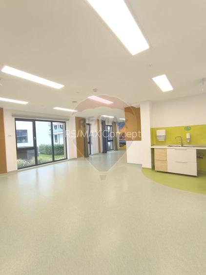 Spațiu servicii educationale de inchiriat - 6