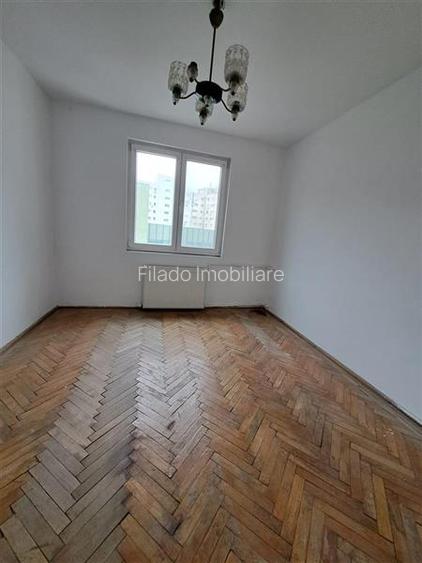 Apartament 3 camere Dristor, Kaufland Mihai Bravu - 4