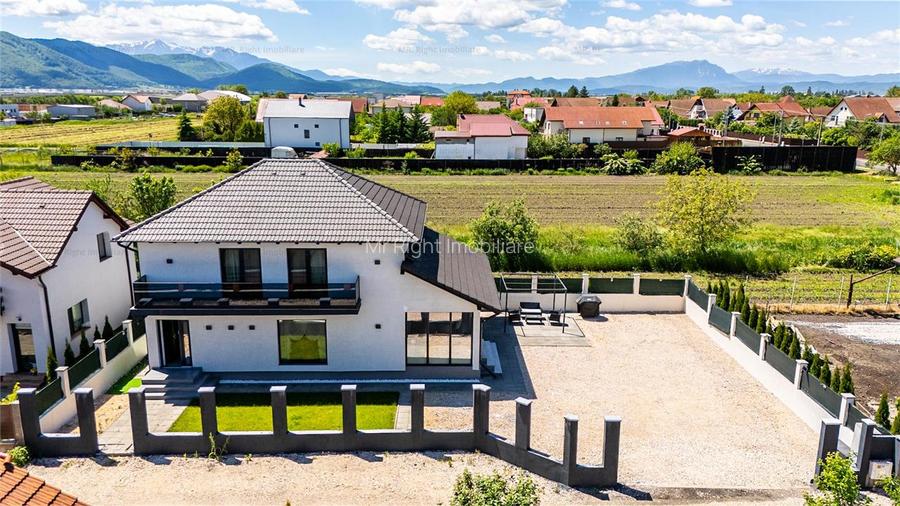 Casa / Vila Superba | 4 camere | in Stupini COMISION 0% - 25