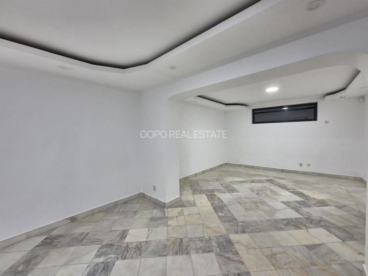 Oportunitate investitie - Vila renovata cu chiras in zona Bucurestii Noi - 12