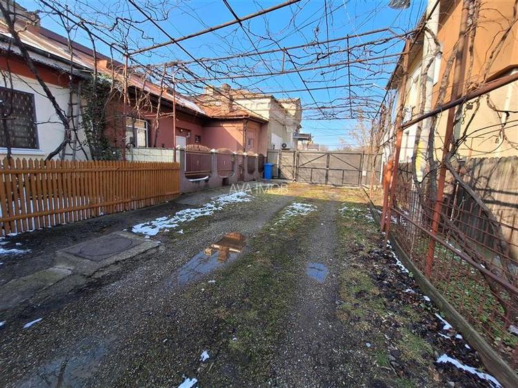 Casa in centrul Bacaului de inchiriat! - 12