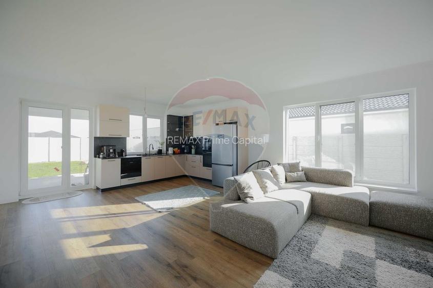 Casă pe nivel de vânzare cu 3 dormitoare, 500 mp teren – Sântandrei - 2