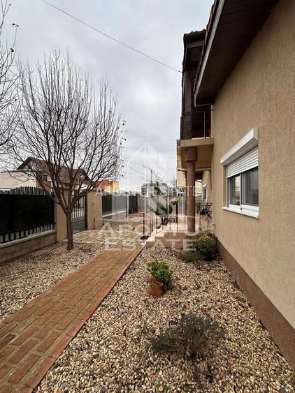 Casa individuala cu 5 camere,mobilata si utilata,Calea Aradului - 22